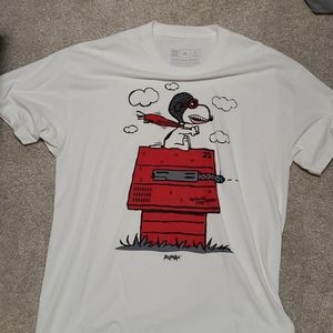 RufNek Sneaker T-shirt